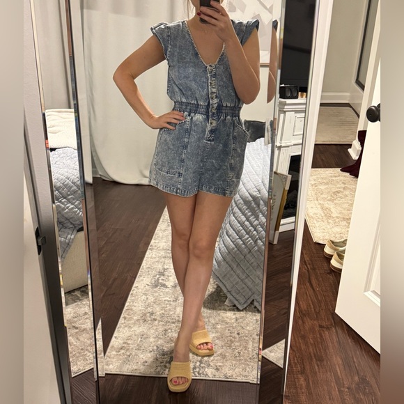 Cute Girly Flare Sleeves Blue Denim Pull Up Stretch Romper - Picture 8 of 11